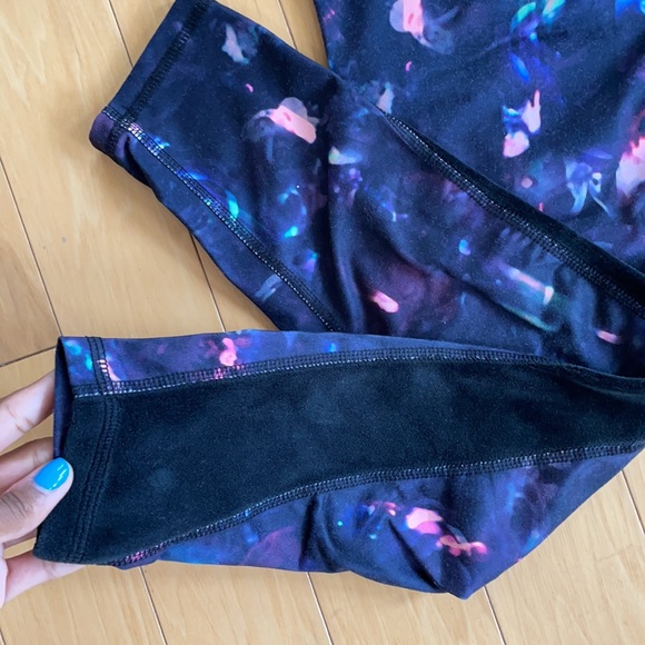 Champion 9 Activewear Set - Picture 3 of 6